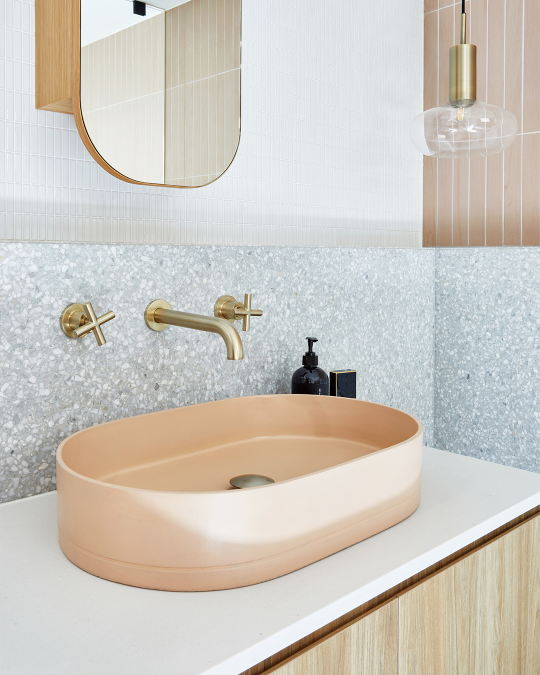 Pill Basin (Pastel Peach)